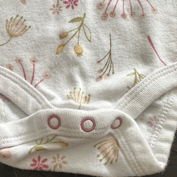 Cloud Island Pink and Olive Bodysuits and Pants Set of 3 Pants 2 Onesies | 0-3M - Picture 4 of 8